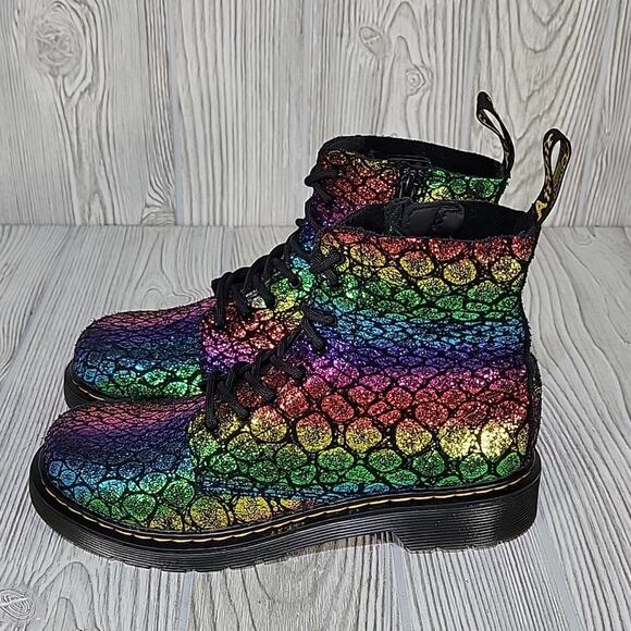 Dr. Martens 1460 Pascal Rainbow Croc Combat Boots Youth 6 Womens 8 - Picture 4 of 13